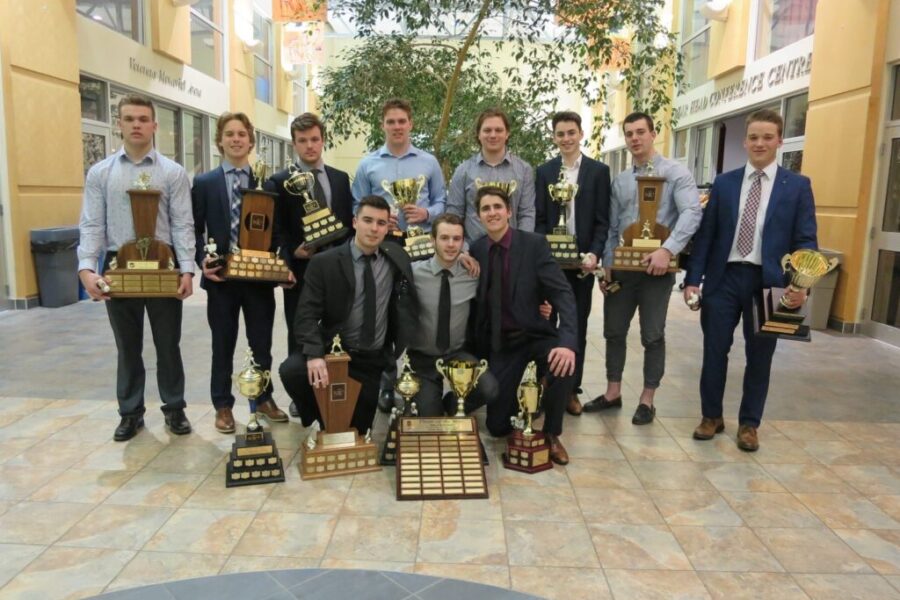 Pirates hand out year-end awards