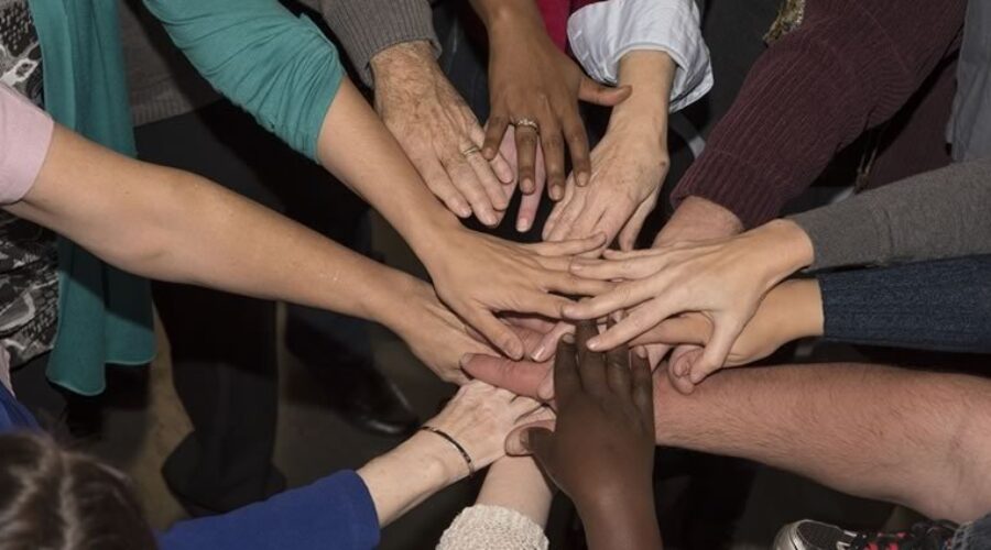 Eleven Quad Counties’ residents win provincial volunteer awards