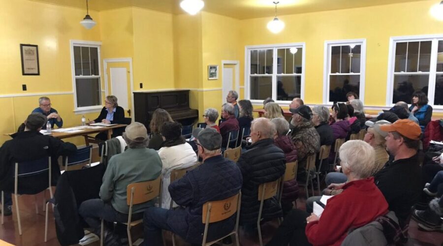 Group members say MODG councillors not transparent enough