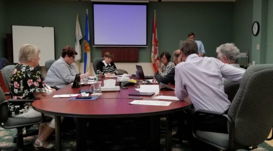 Town councillors pass new vending bylaw