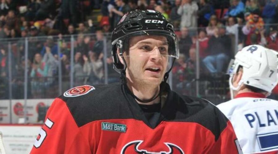 StFX defenceman Dirk signs AHL contract