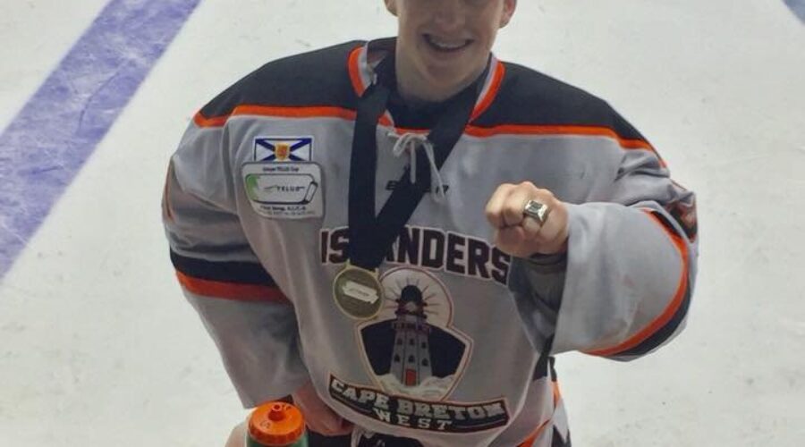 Mooseheads release West Islanders’ goalie from training camp