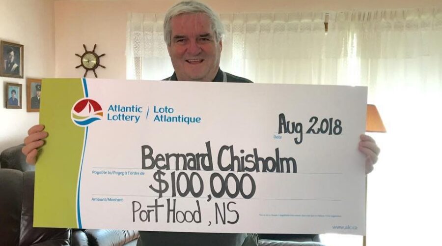 Port Hood man claims Tag prize