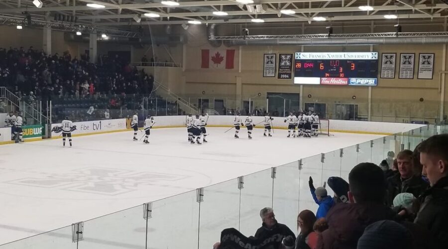 X-Men stave off elimination against Huskies