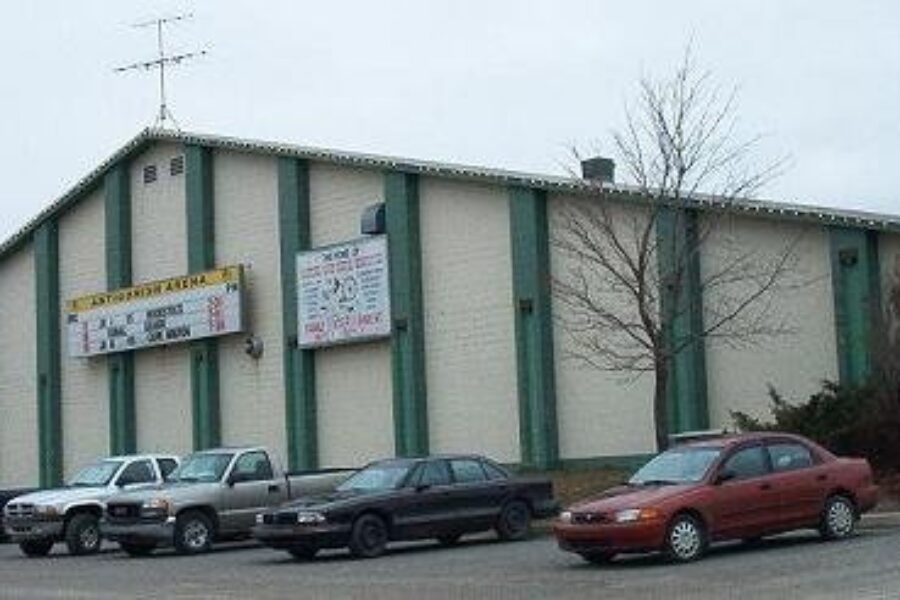Municipal officials cover Antigonish Arena deficit
