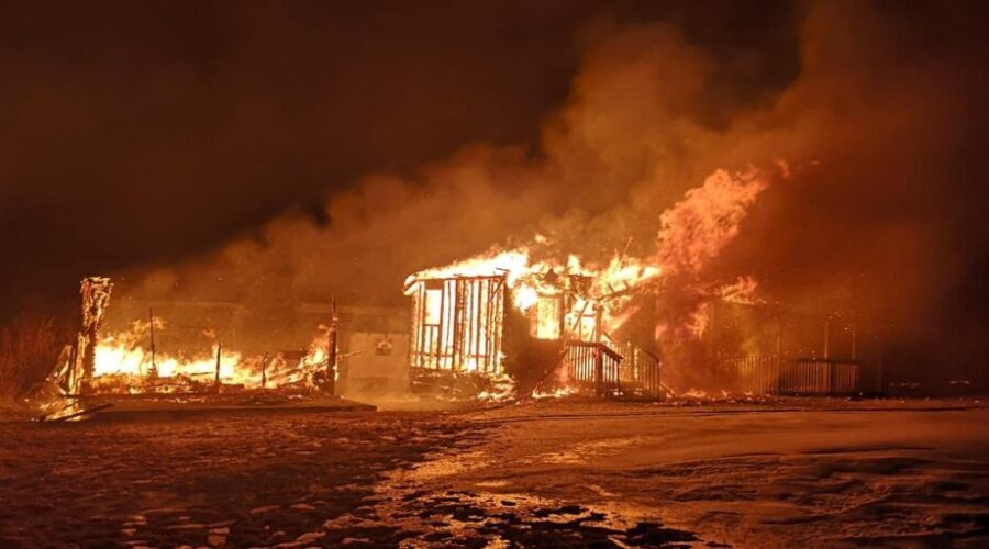 Fire destroys cabins in Richmond Co.