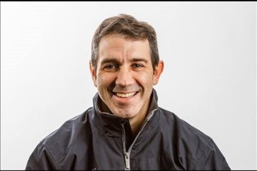Synishin stepping down as Bulldogs coach
