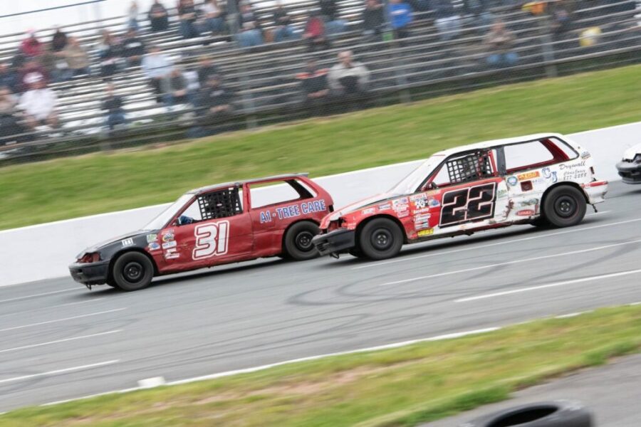 Triple 50s race opens season at Riverside