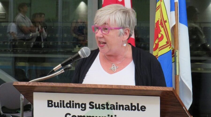 Federal minister responds to local statements regarding infrastructure funding