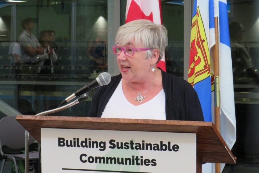 Federal minister responds to local statements regarding infrastructure funding