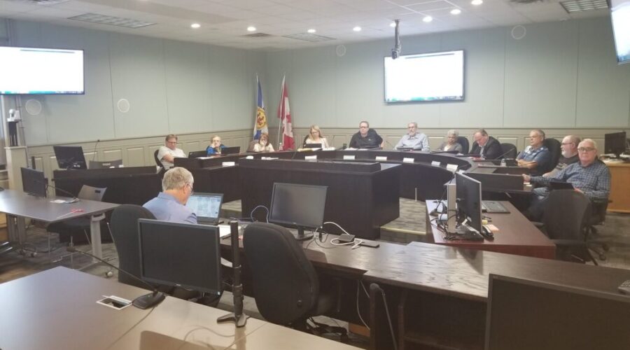 Municipal officials approve agreement with mining reps