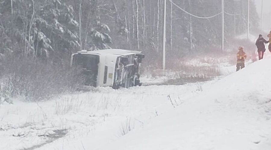 Bus with hockey team crashes on Hwy. 105