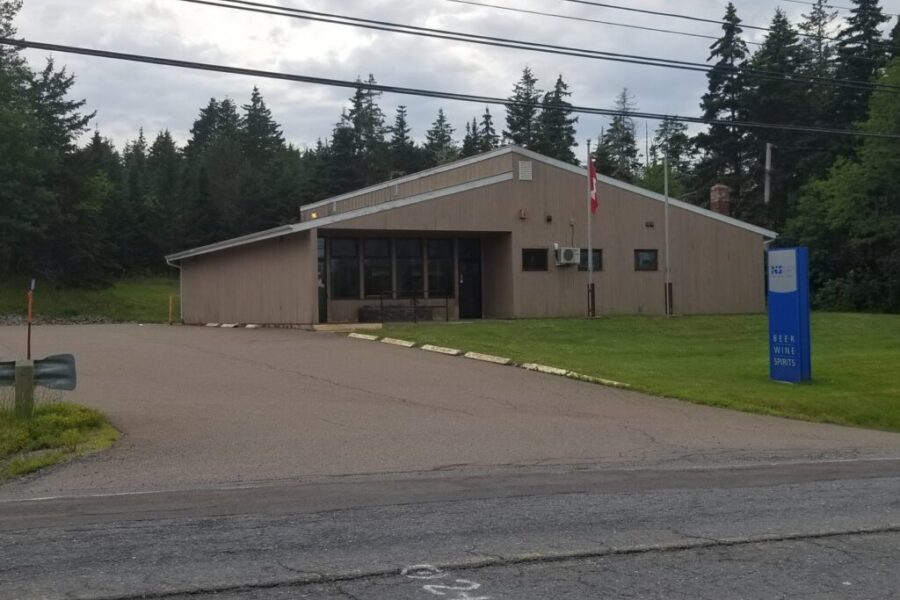 Warden says theatre reps should have former NSLC building soon