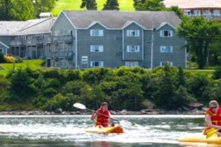 Local resort rep says golfers are still coming despite COVID-19