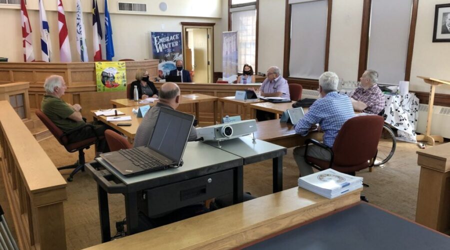 Warden says it’s great to have full ballot