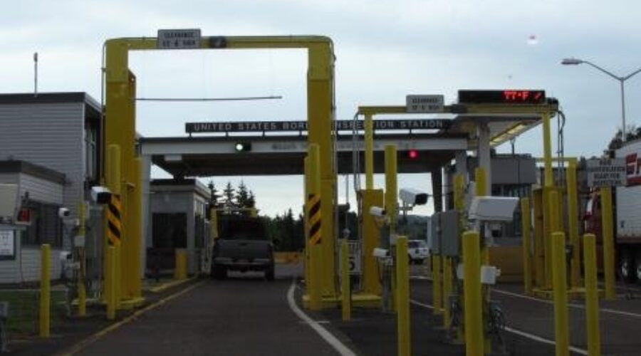 Border to stay closed