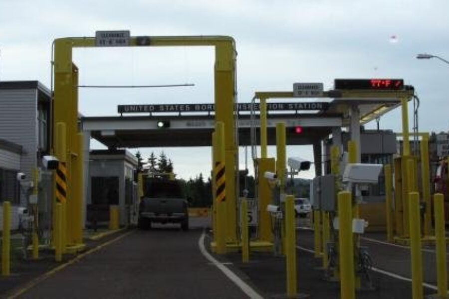 Border to stay closed