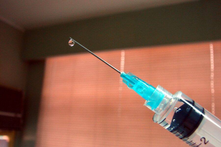 Health Canada approves COVID-19 vaccine