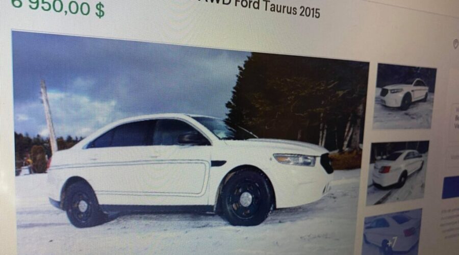 Federal officials end decommissioned police vehicle sales