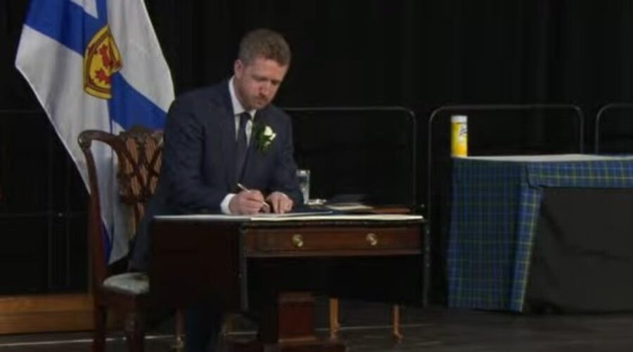 Rankin, cabinet ministers sworn in