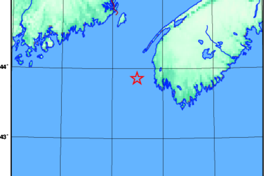 Earthquake off the coast of Yarmouth