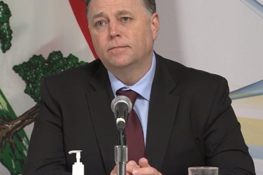 PEI premier hesitant to set exact date to reopen border