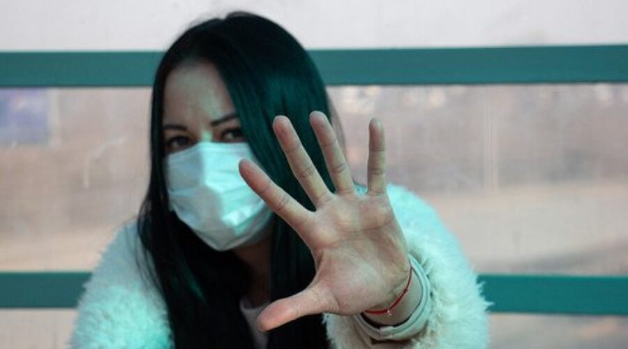 Potential exposures at restaurants, mall, gas station