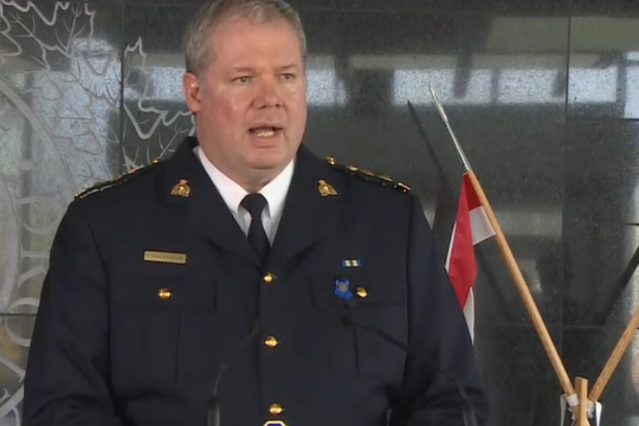 RCMP approved emergency alert minutes before shooter died