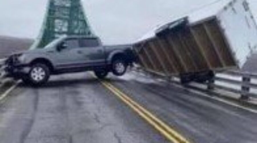 Seal Island Bridge closed following collision