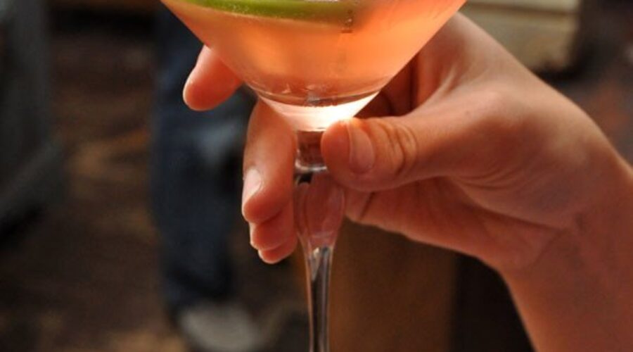 You can now order cocktails, mixed drinks with take-out