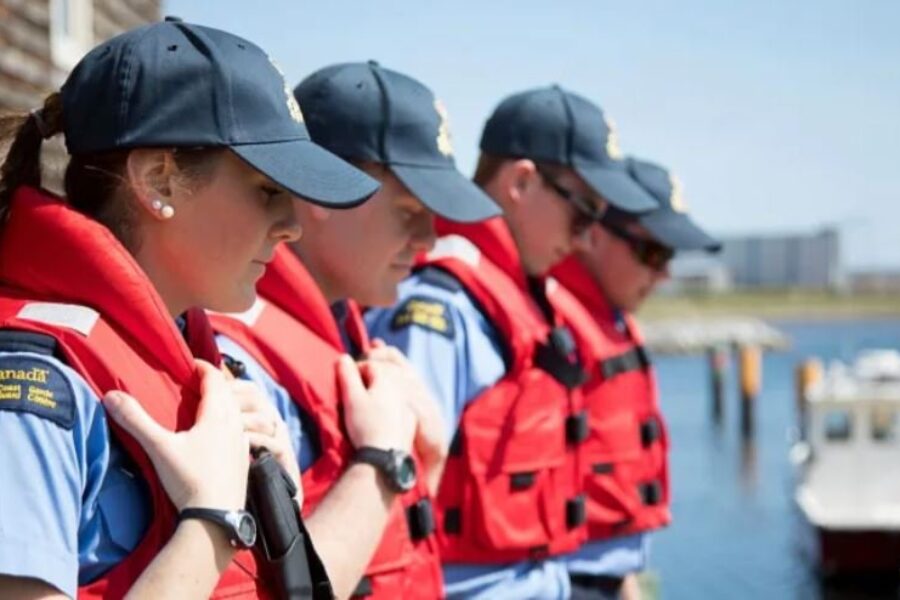 Coast Guard Switching To Gender Neutral Uniforms
