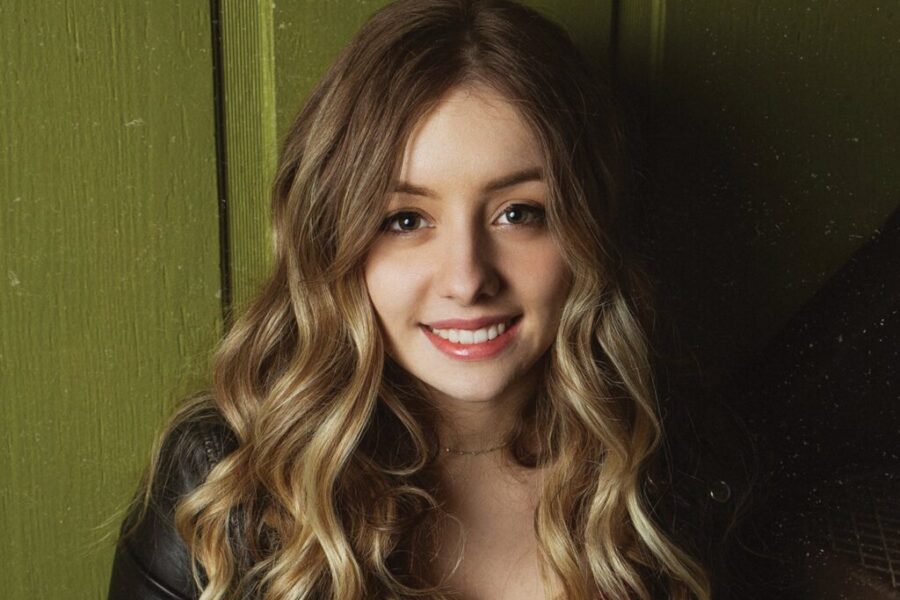 July 18 6:30pm – Isabella Samson