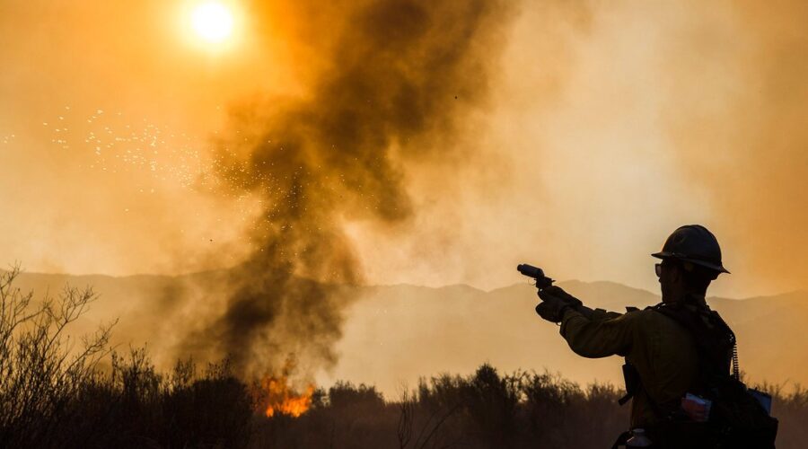 23 firefighters head west to battle wildfires