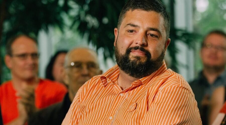 Stickland says he won’t be pushed around