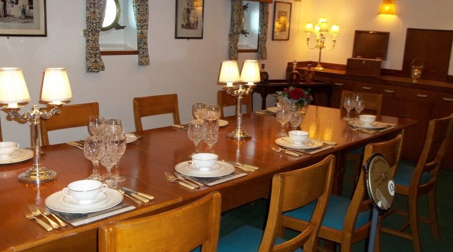 Restaurants Feeling Impacts Of New Proof Of Vaccine Rules