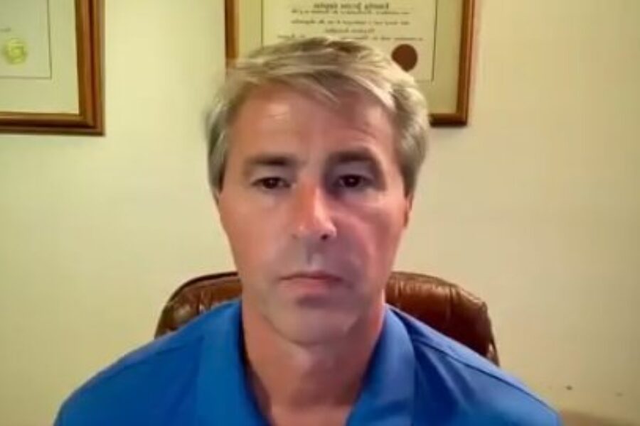 ‘Grow Up:’ Premier to COVID protestors at top doctor’s home