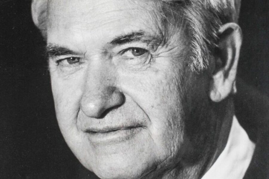 Former Premier Roger Bacon Dead at 95