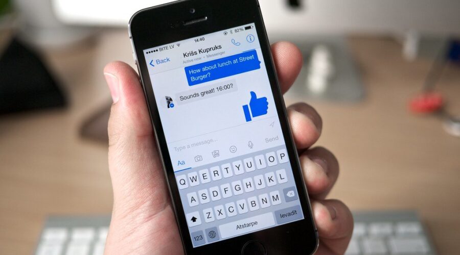 Screenshot notifications for Facebook messenger