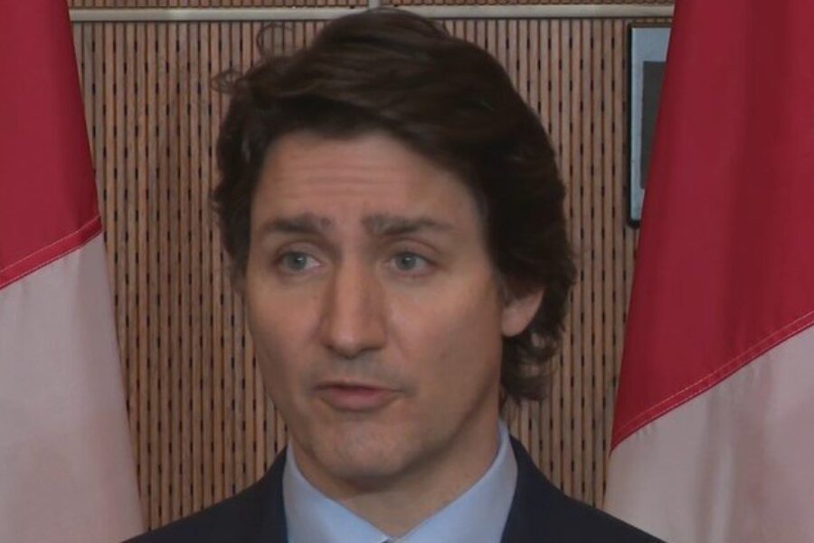 Canada Bans Transactions With Russian Central Bank