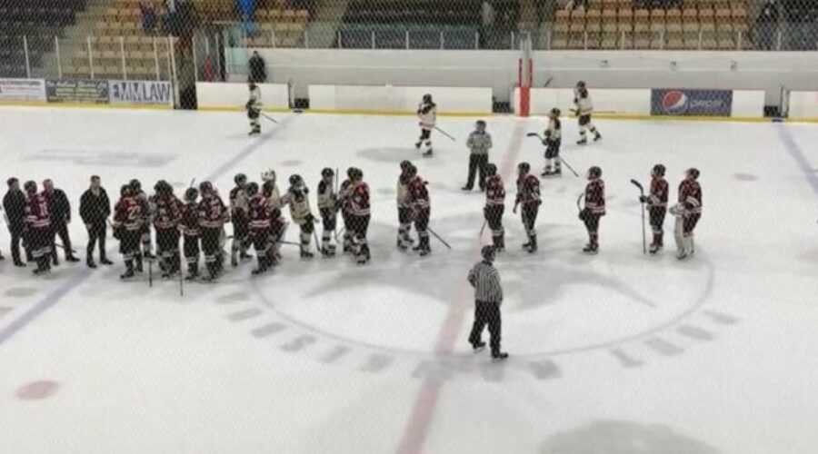 Bulldogs Win, Advance to Division Final