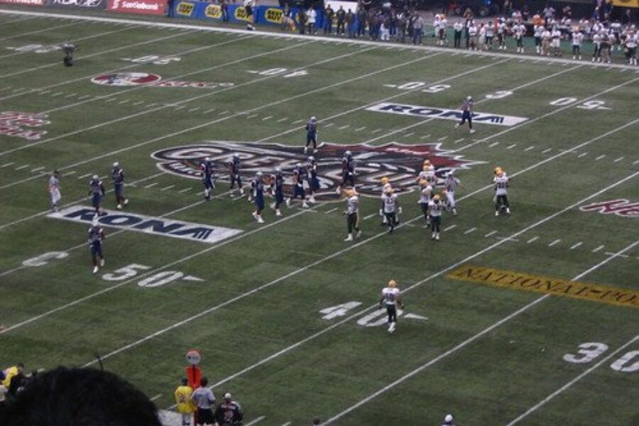 Most CFL Players On Strike After CBA Expires