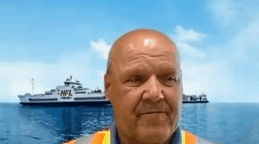 Island Residents Offer Support To Stranded Ferry Passengers