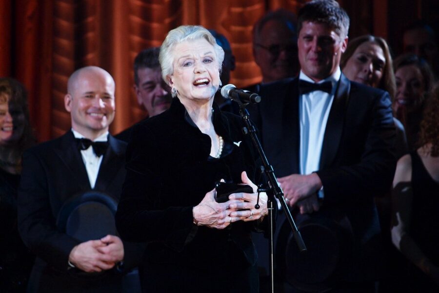 Angela Lansbury Passes Away