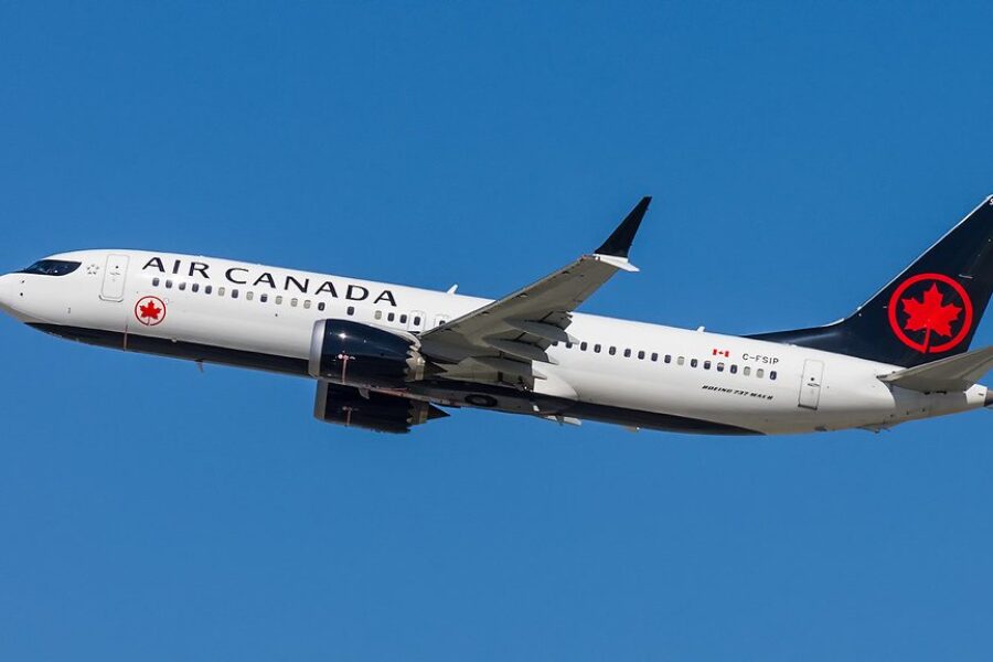 Daily flights to New York City returning