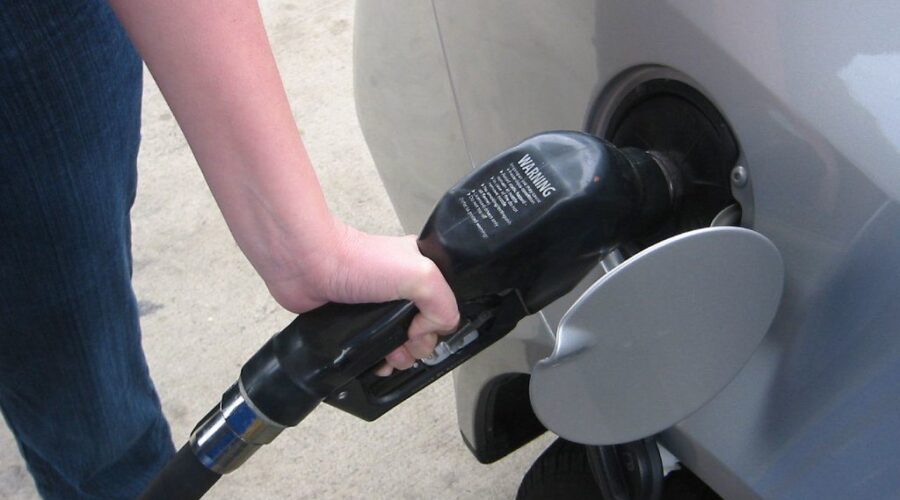 Gas prices drop after interrupter