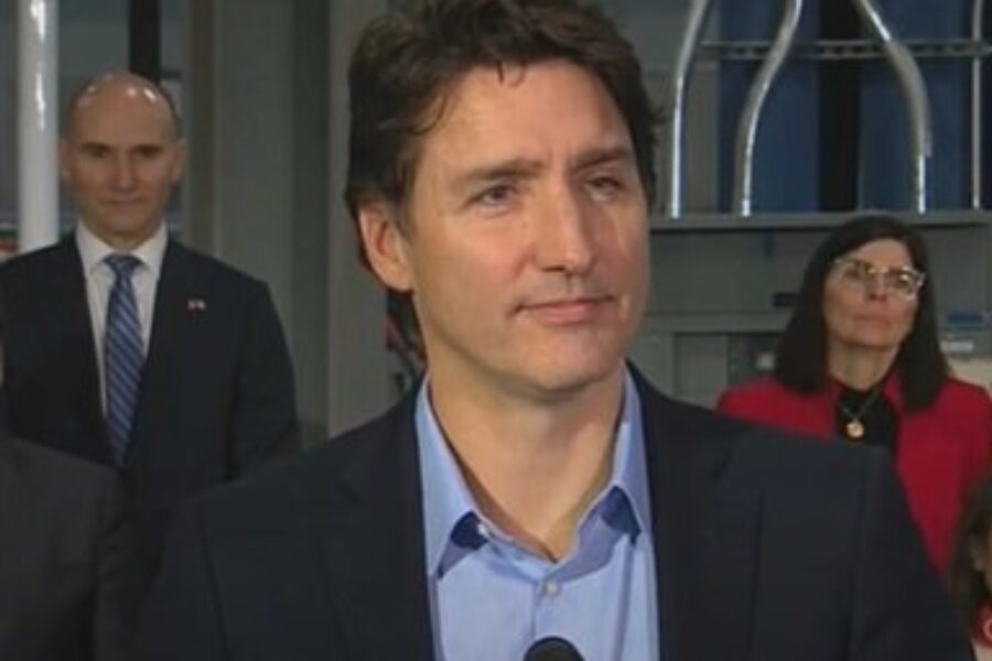 PM Announces Health Care Meeting With Premiers