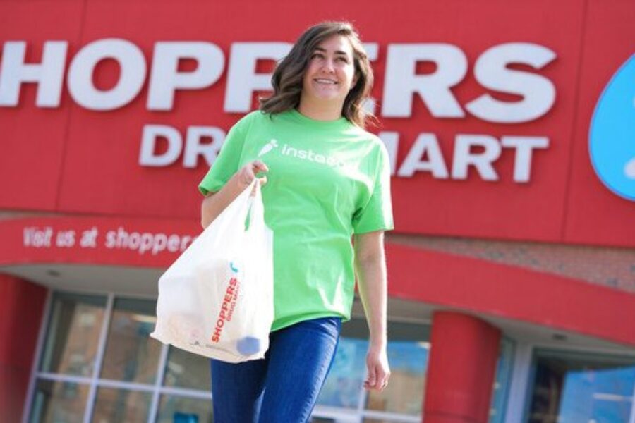 Shoppers Phasing Out Plastic Bags