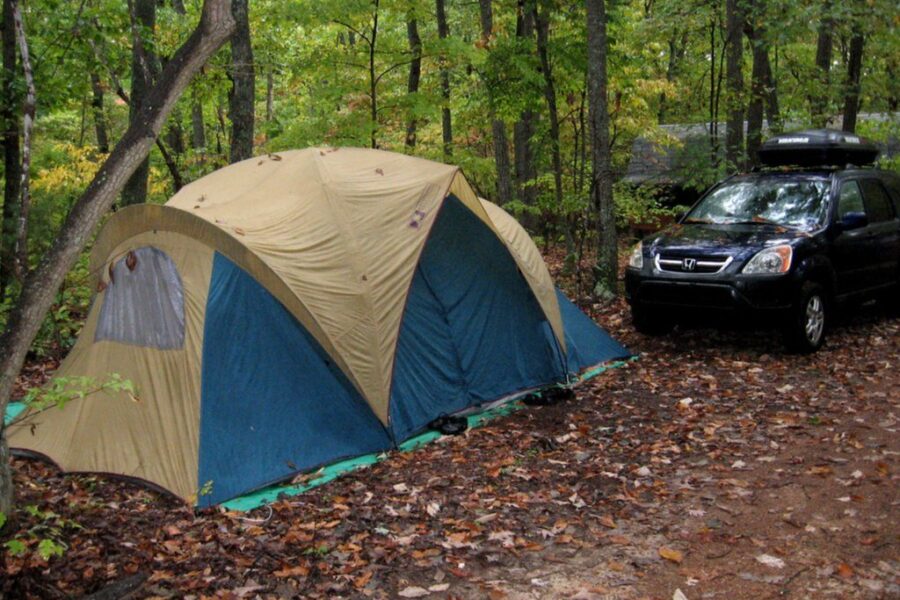 Parks Canada staggers opening for reservations