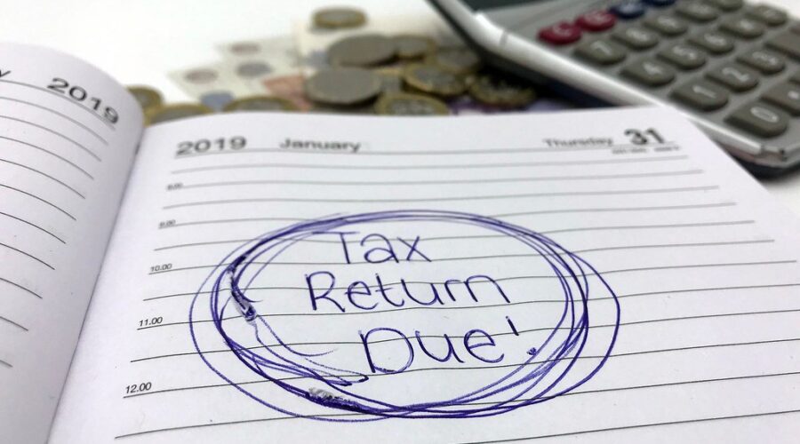 CRA won’t extend May 1 tax deadline, as PSAC strike limits service