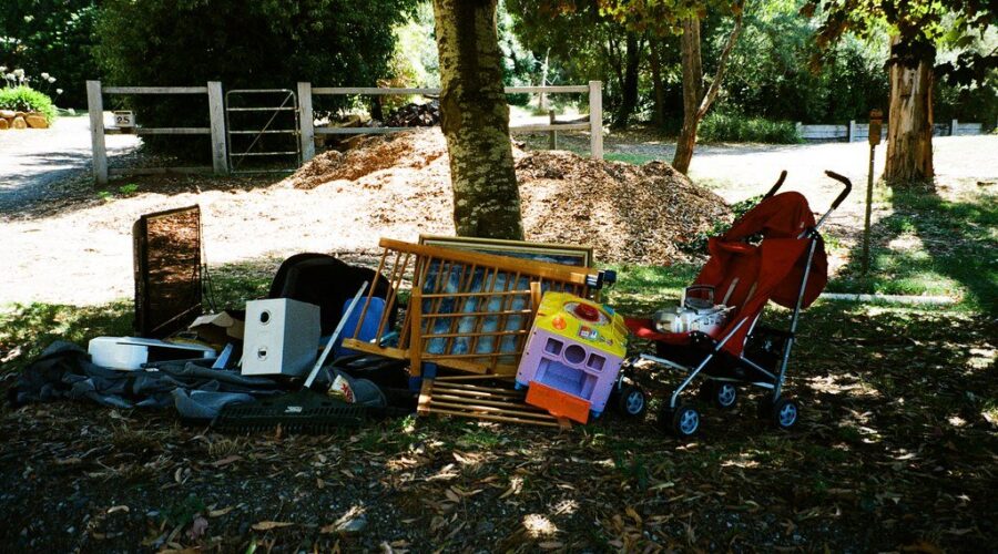 Time to get rid of your junk! Heavy garbage pick up info!
